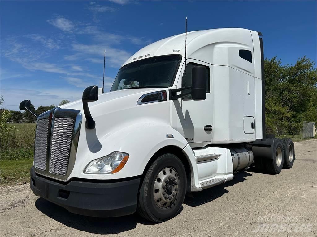 Kenworth T680 Nyergesvontatók
