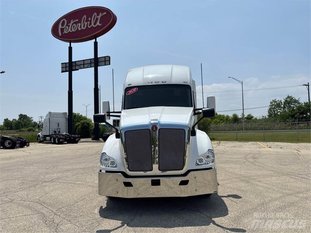 Kenworth T680 Nyergesvontatók