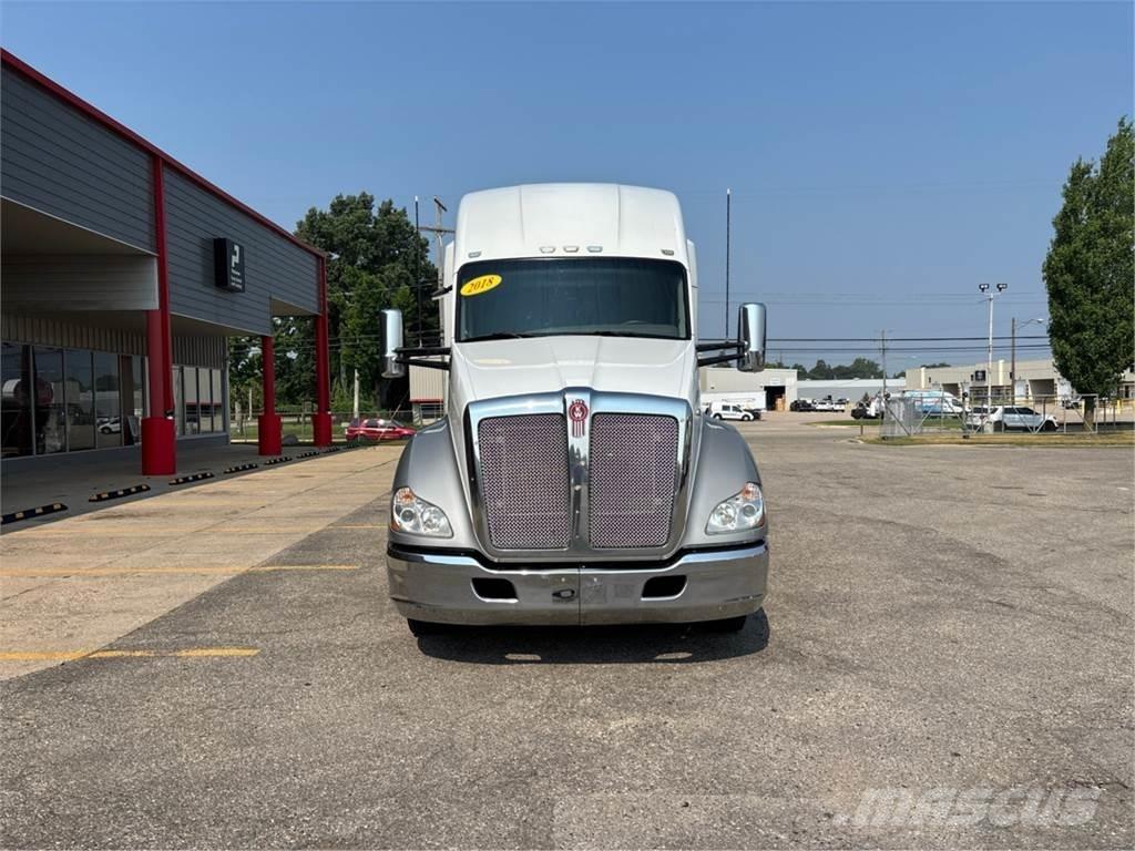 Kenworth T680 Nyergesvontatók