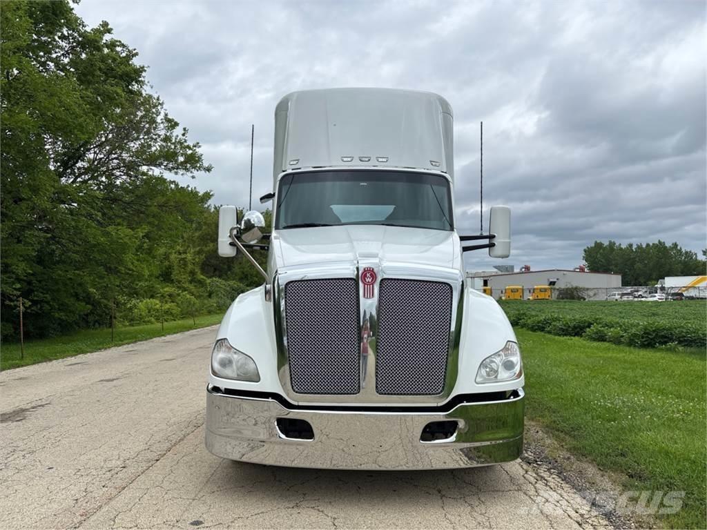 Kenworth T680 Nyergesvontatók