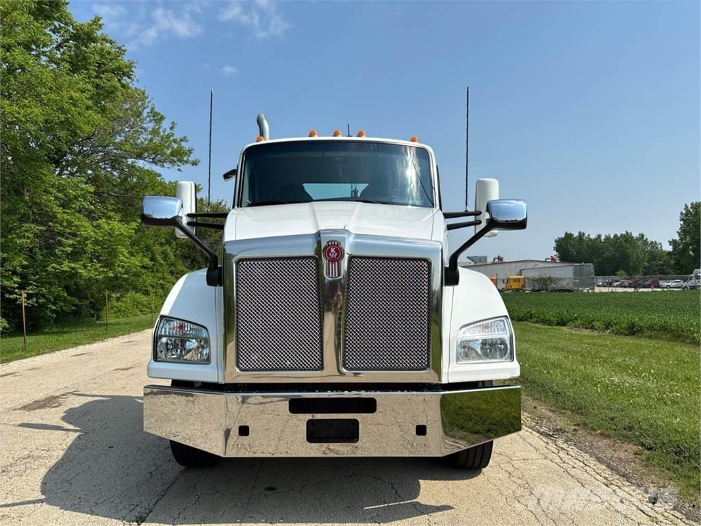 Kenworth T880 Nyergesvontatók