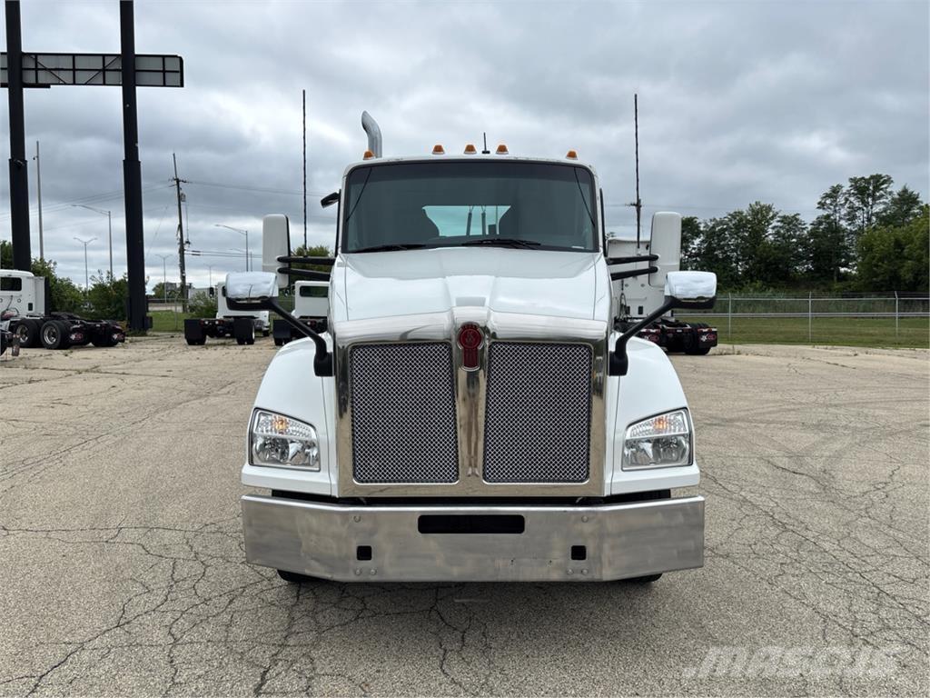 Kenworth T880 Nyergesvontatók