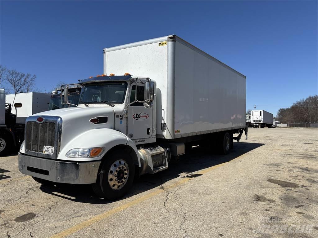 Peterbilt 337 Dobozos teherautók