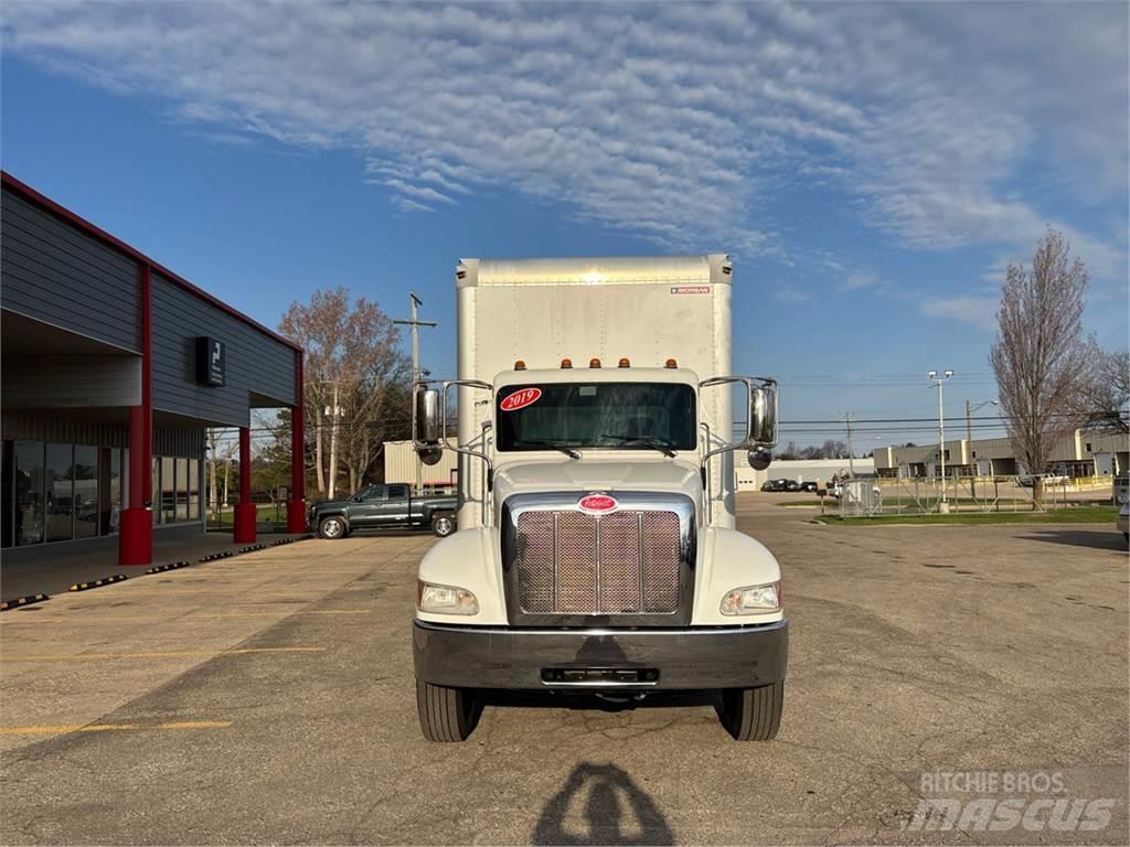 Peterbilt 337 Dobozos teherautók