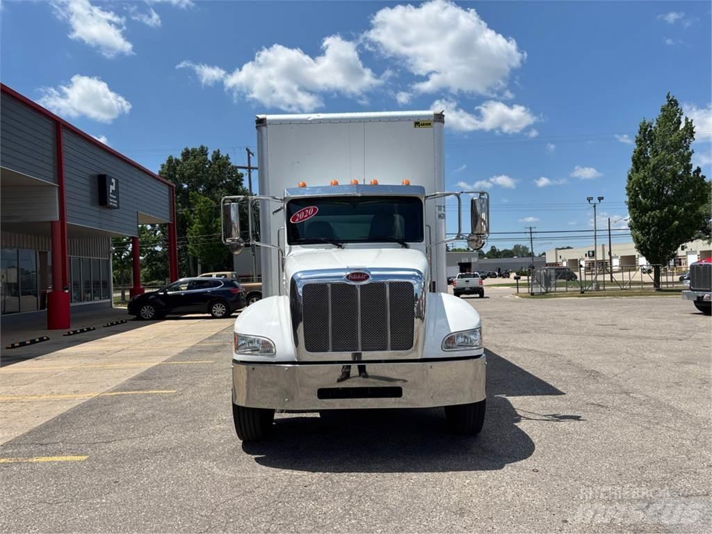 Peterbilt 337 Dobozos teherautók
