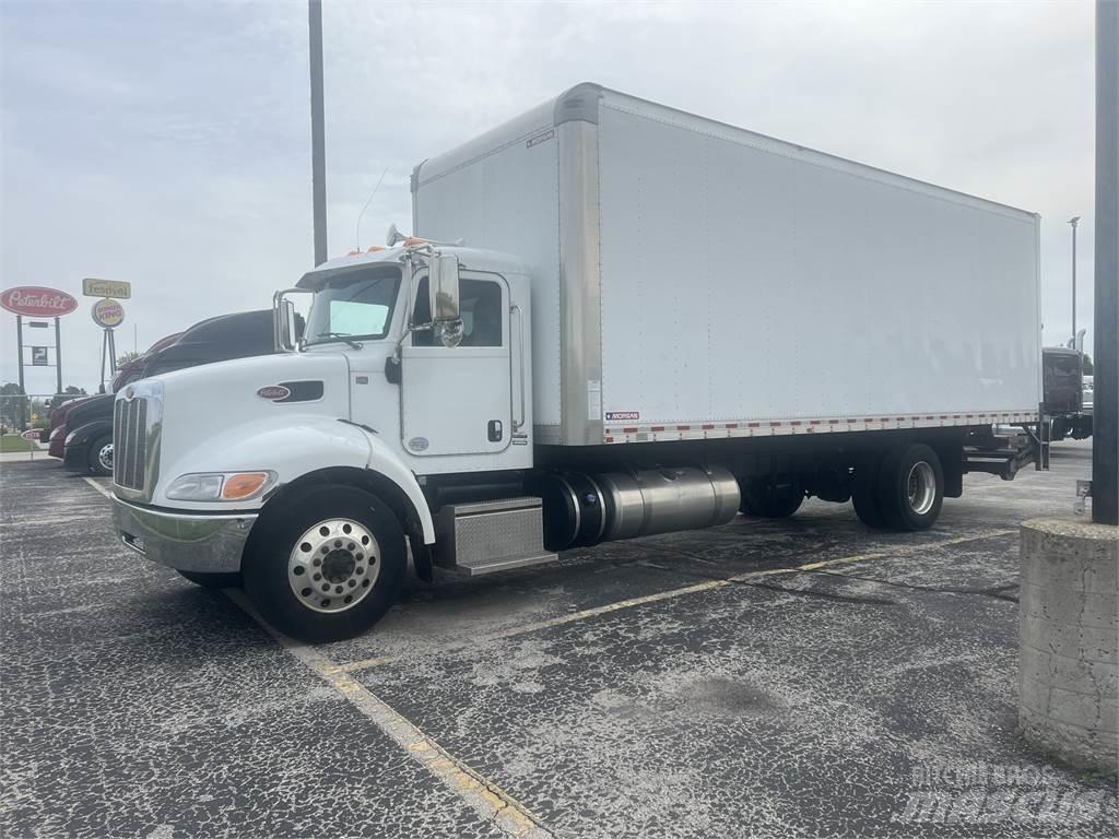 Peterbilt 337 Dobozos teherautók