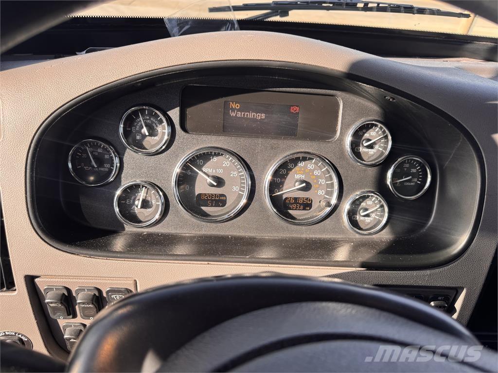 Peterbilt 337 Dobozos teherautók