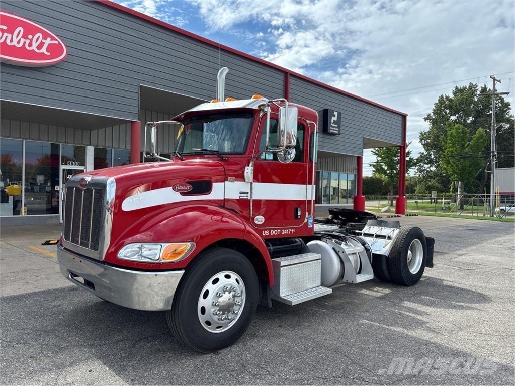 Peterbilt 337 Nyergesvontatók