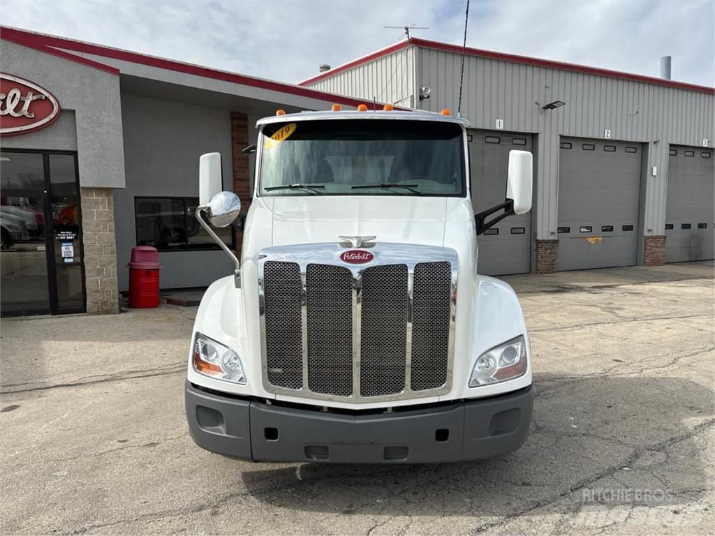 Peterbilt 579 Nyergesvontatók