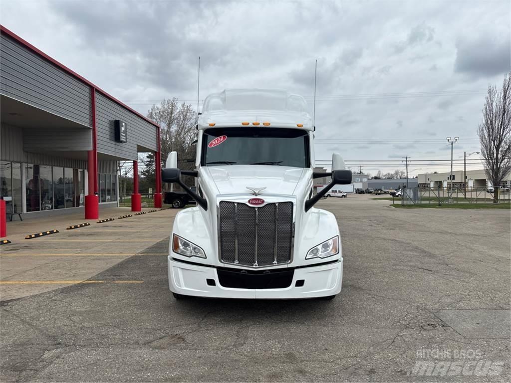 Peterbilt 579 Nyergesvontatók
