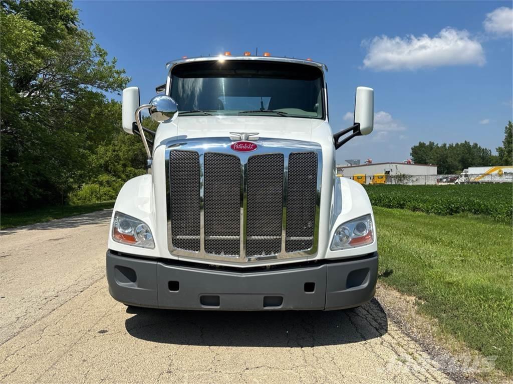 Peterbilt 579 Nyergesvontatók