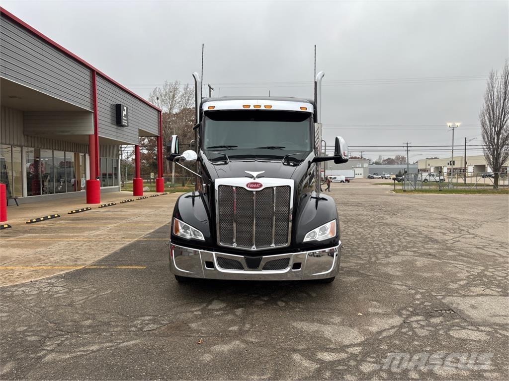 Peterbilt 579 Nyergesvontatók