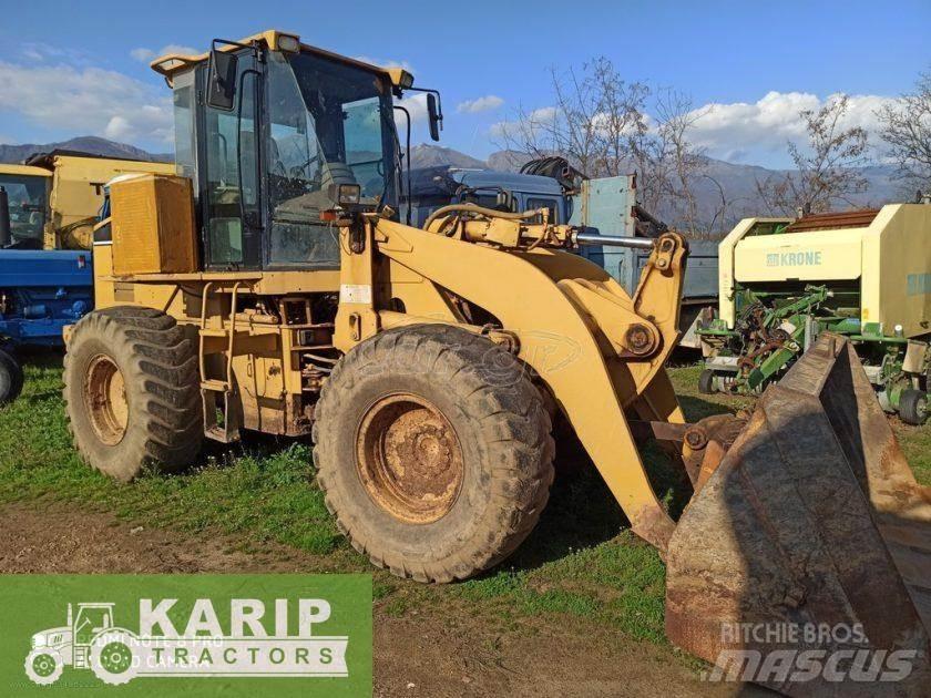 CAT 928G Gumikerekes homlokrakodók