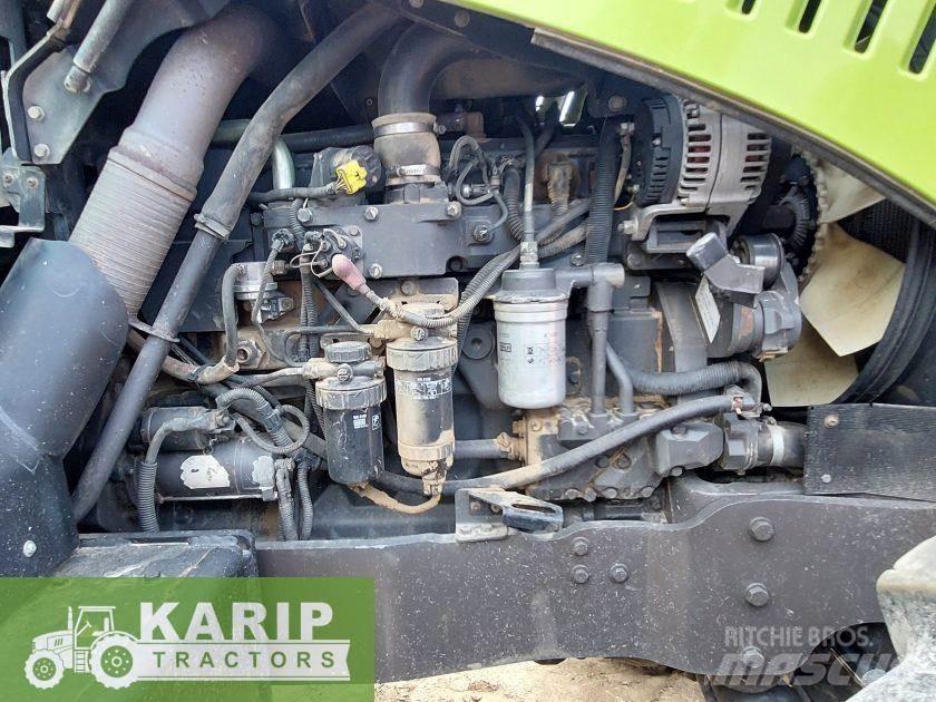 CLAAS 820 Traktorok