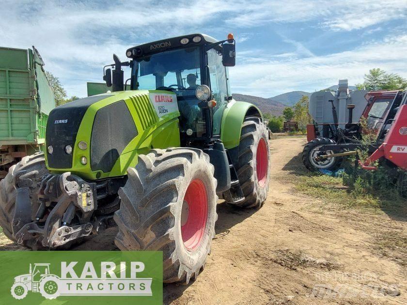 CLAAS 820 Traktorok