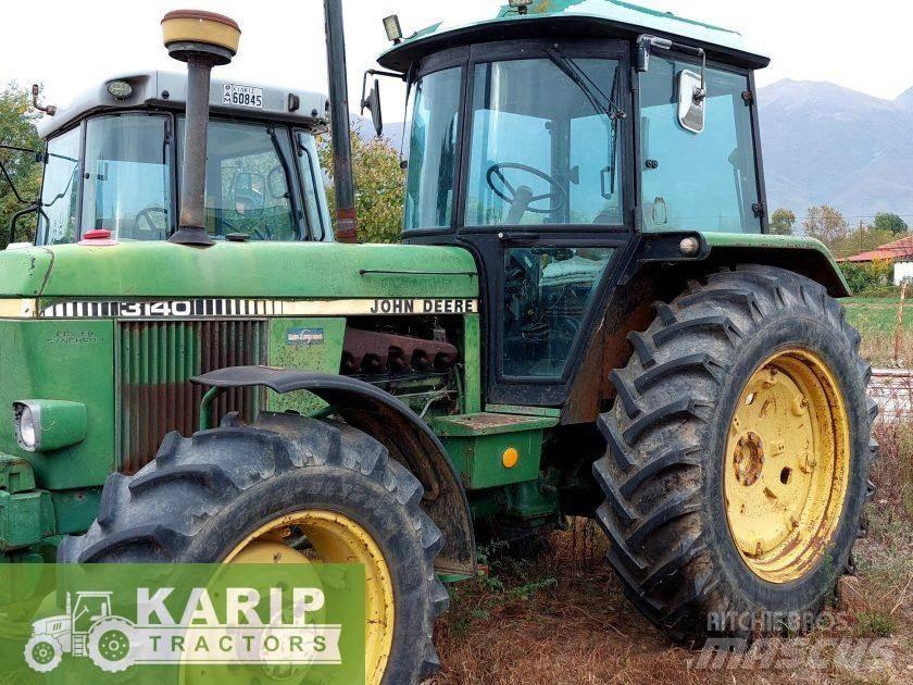 John Deere  Traktorok