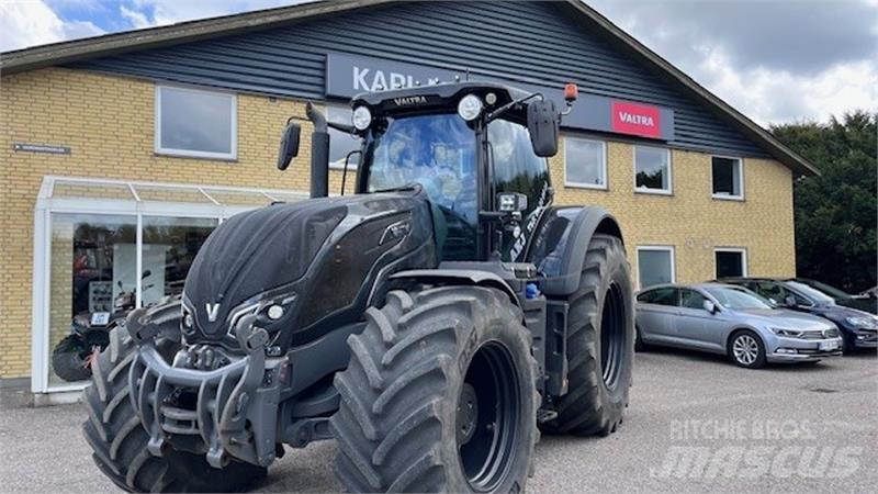 Valtra S294 Traktorok