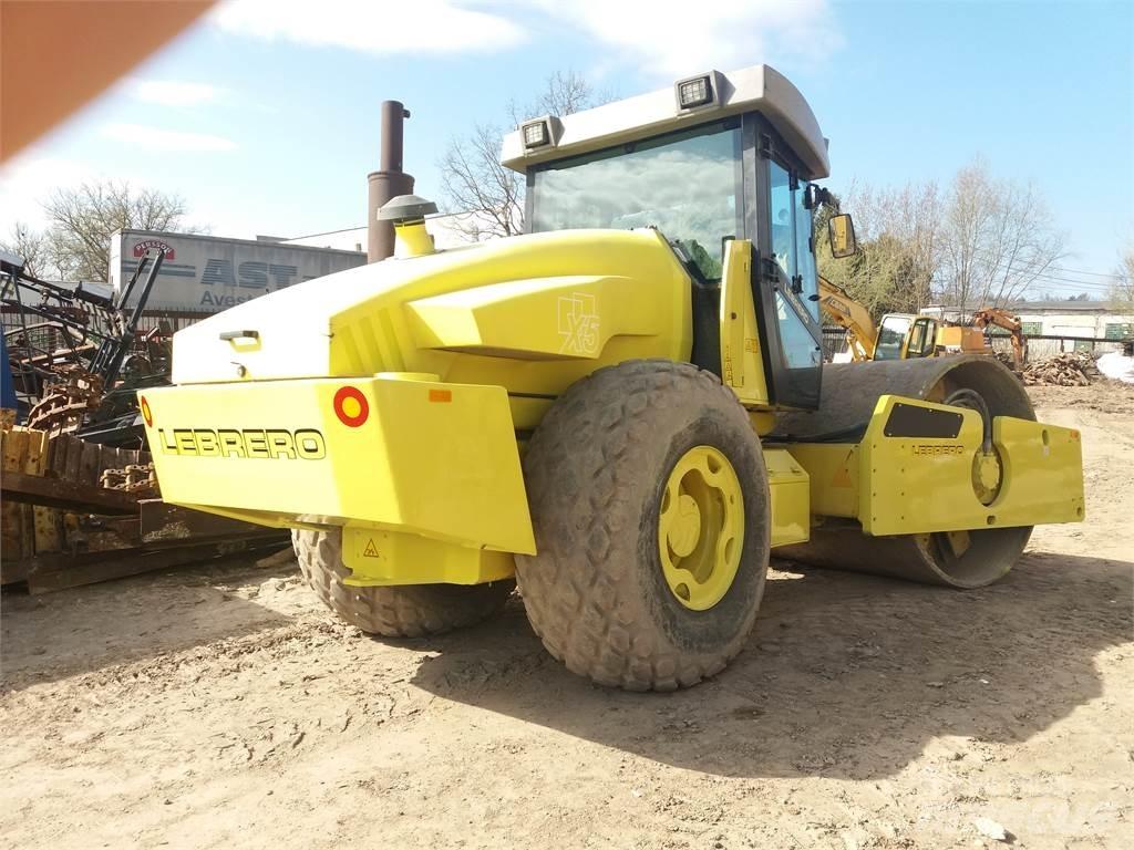 Bomag X5 Egydobos hengerek