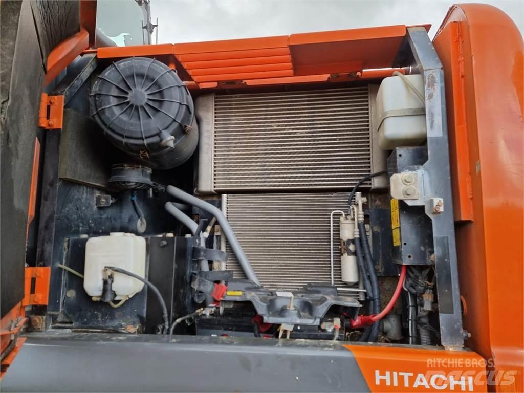 Hitachi ZX140W-3 Gumikerekes kotrók
