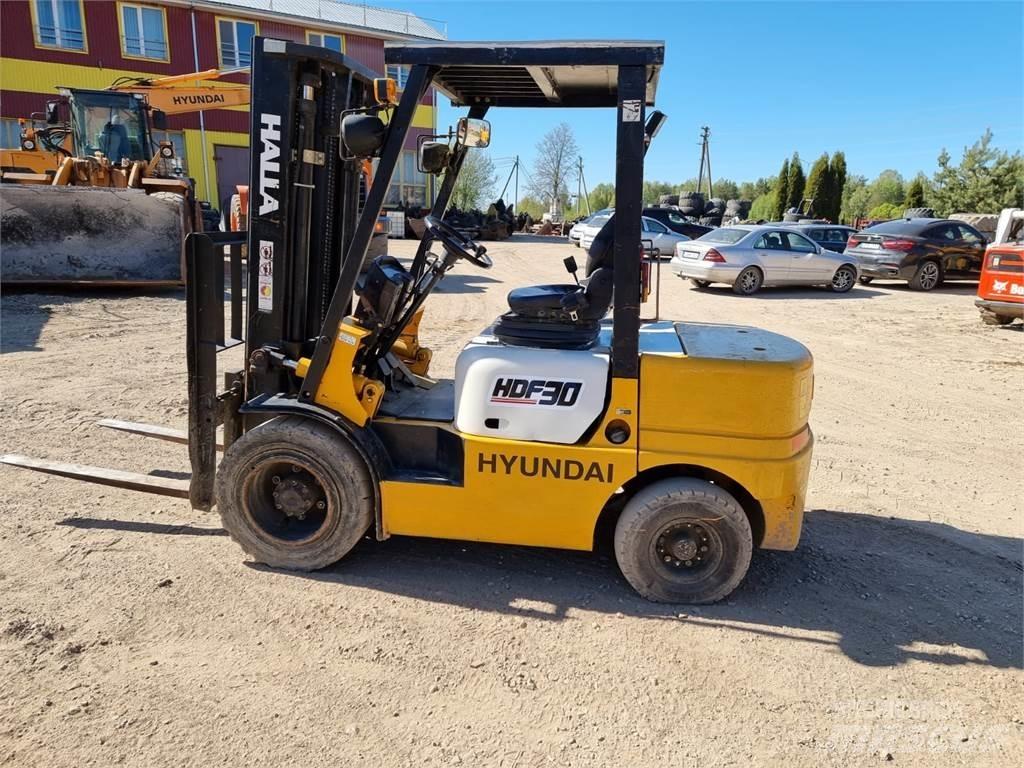 Hyundai Halla HDF30 Dízel targoncák
