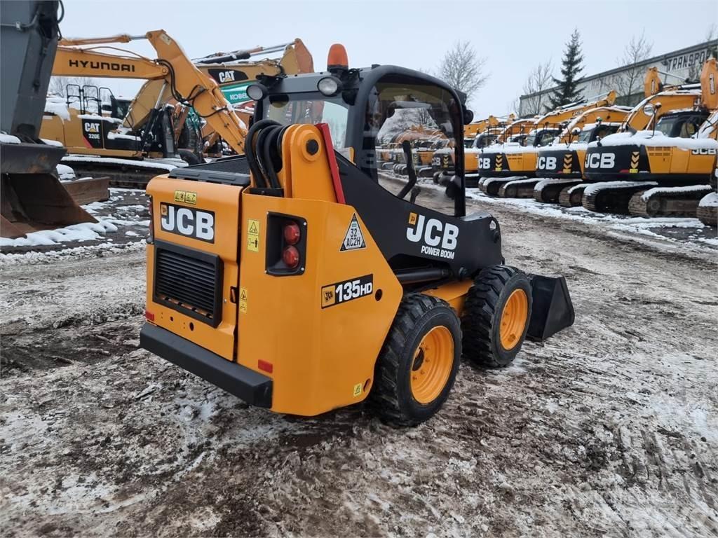 JCB 135HD Kompaktrakodók