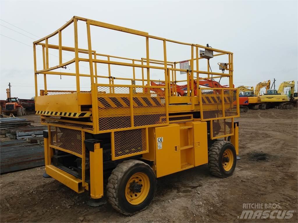 SkyJack SJ 8831 Ollós emelők