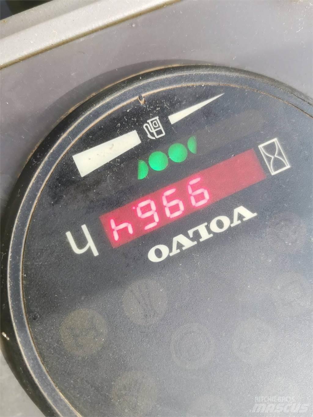 Volvo DD25 Ikerdobos hengerek