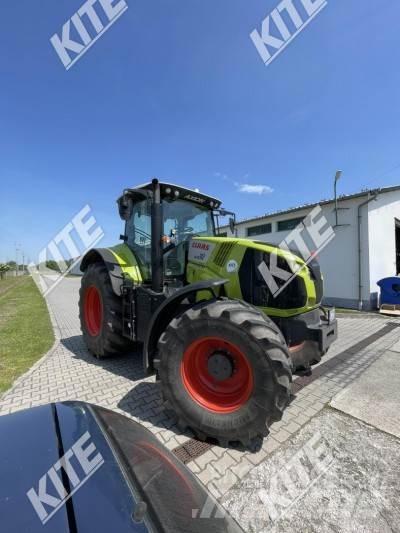 CLAAS Axion 810 Traktorok