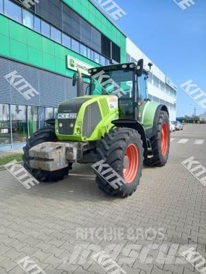 CLAAS Axion 820 Traktorok