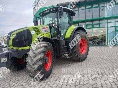 CLAAS Axion 850 Traktorok