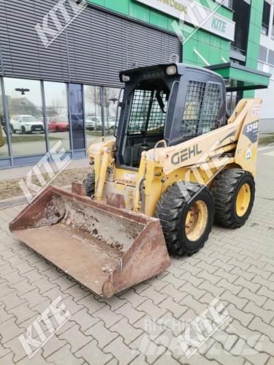 Gehl 5240 Homlokrakodók és kotrók