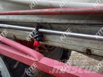 Hardi Commander 4400 Vontatott trágyaszórók