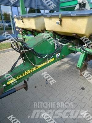 John Deere 1750 Vetőgépek