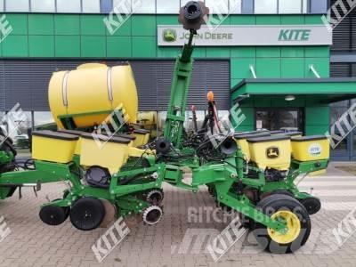 John Deere 1765NT Vetőgépek