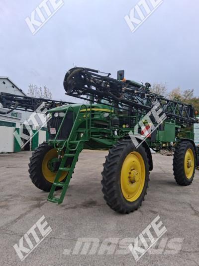 John Deere 4730 Önjáró trágyaszórók