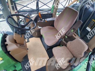 John Deere 4730 Önjáró trágyaszórók