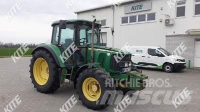 John Deere 6320 SE Traktorok