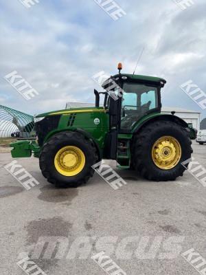 John Deere 7230R Traktorok