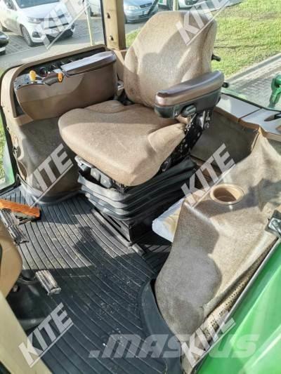 John Deere 8230 Traktorok