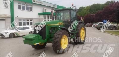 John Deere 8310 Traktorok