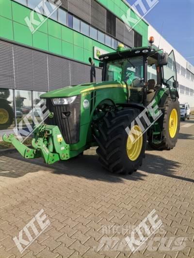 John Deere 8360R Traktorok