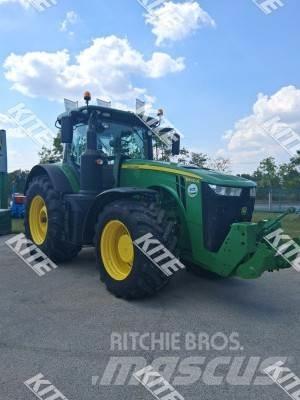 John Deere 8400R Traktorok