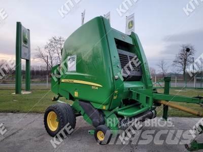 John Deere 854 Körbálázók