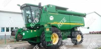 John Deere 9880i STS Kombájnok