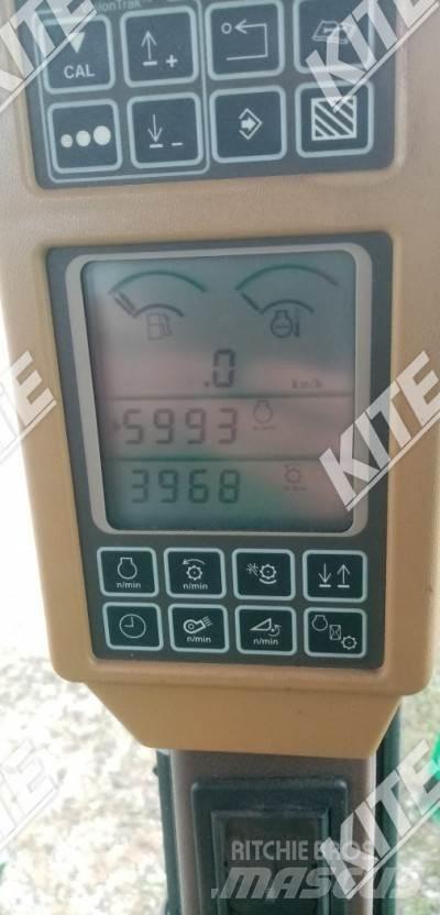 John Deere 9880i STS Kombájnok
