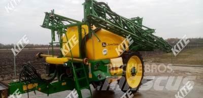 John Deere M740/27M Vontatott trágyaszórók