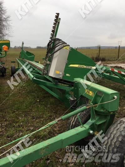 John Deere S690I Kombájnok