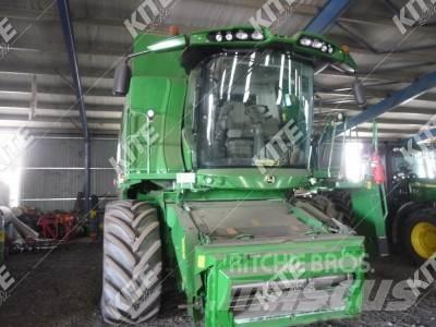 John Deere T660 Kombájnok