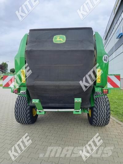 John Deere V451R Körbálázók