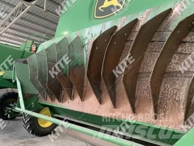 John Deere W650 Kombájnok